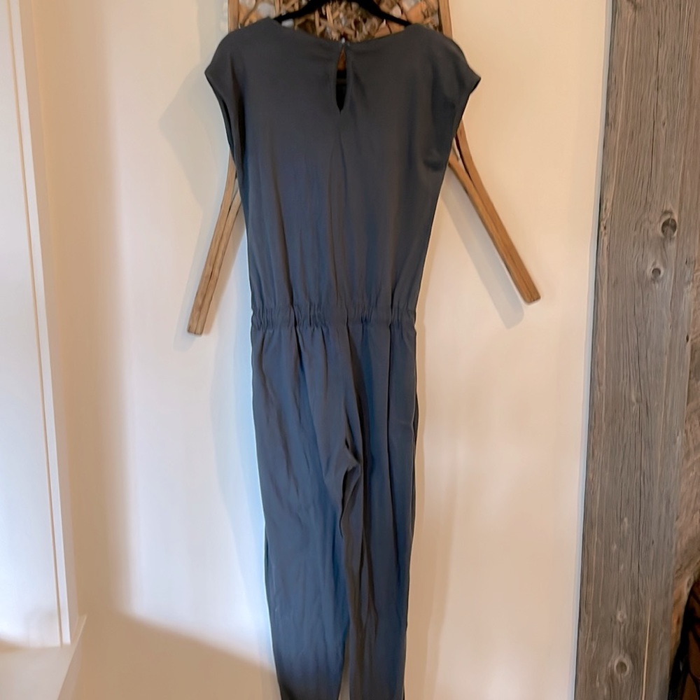 Romper size s - Picture 3 of 4